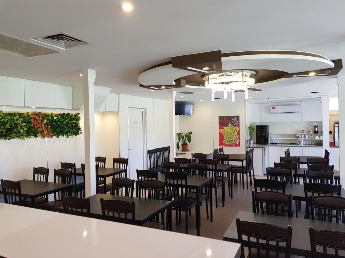 Kyriad Direct Claye-Souilly-Roissy Cdg Ngoại thất bức ảnh